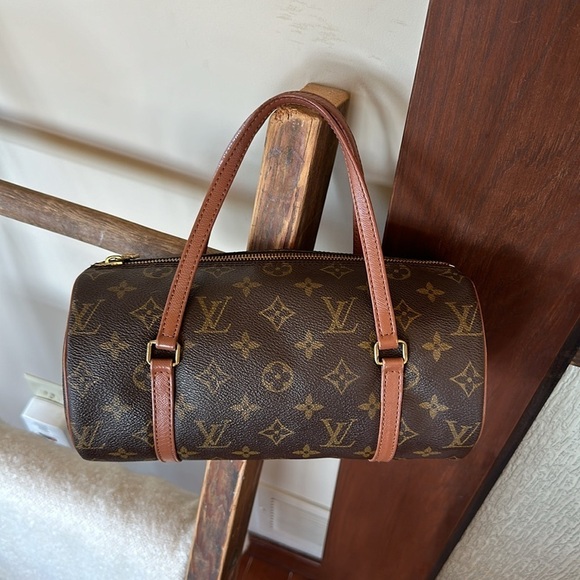 Louis Vuitton Monogram Papillon 26 Handbag - Picture 1 of 11